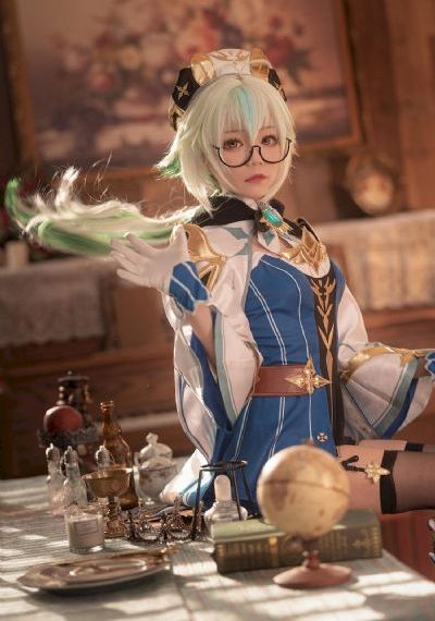美女免费观看
