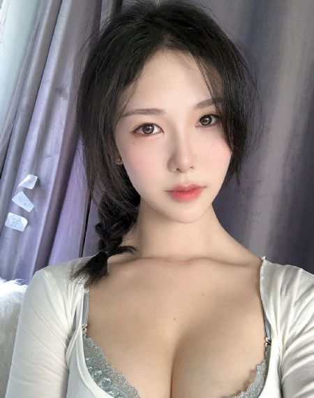 年幼的嫂子在线观看