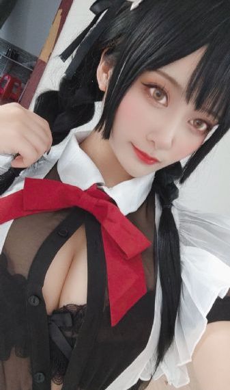 裙底的野兽
